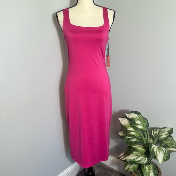 Sincerely Jules Dresses & Skirts - Sincerely Jules square neck sleeveless pink cocktail body con dress new large